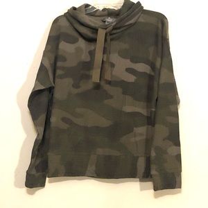 Natural Reflections thermal camo cowl neck jersey